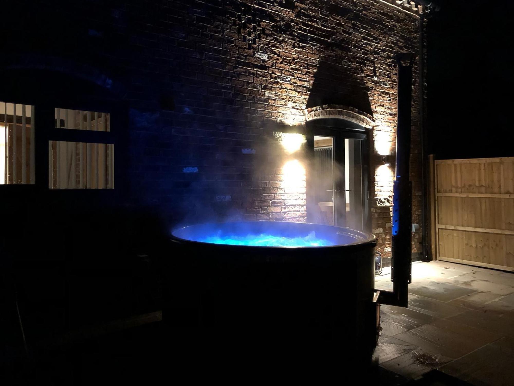 Villa Babbling Brook Barn à Abbots Bromley Extérieur photo